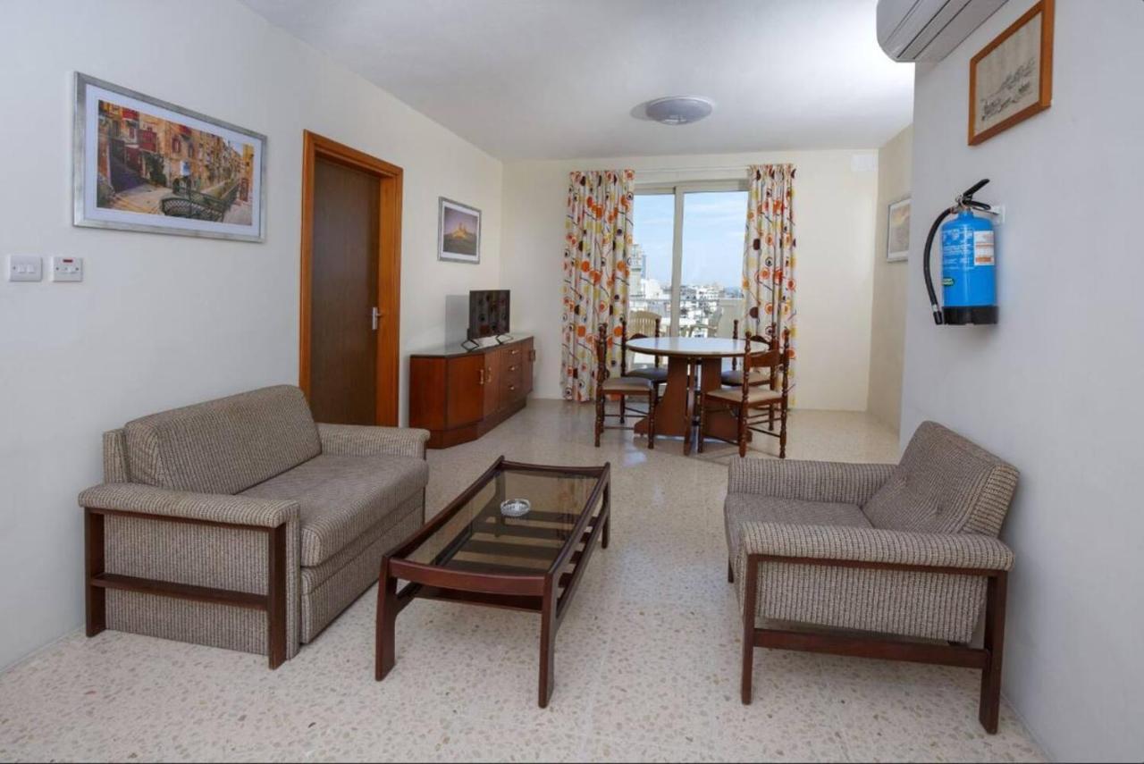 Seaview Penthouse Balluta Bay Vc سانت جوليان المظهر الخارجي الصورة